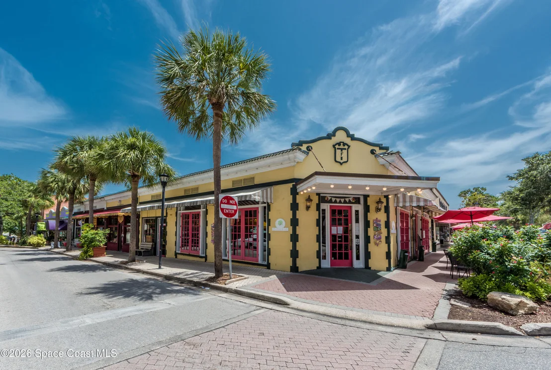 Photo of 1001 N Indian River Drive