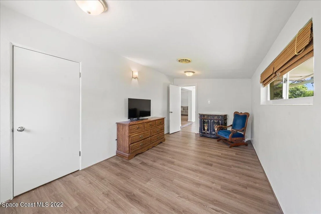 Photo of 453 Dolphin Street