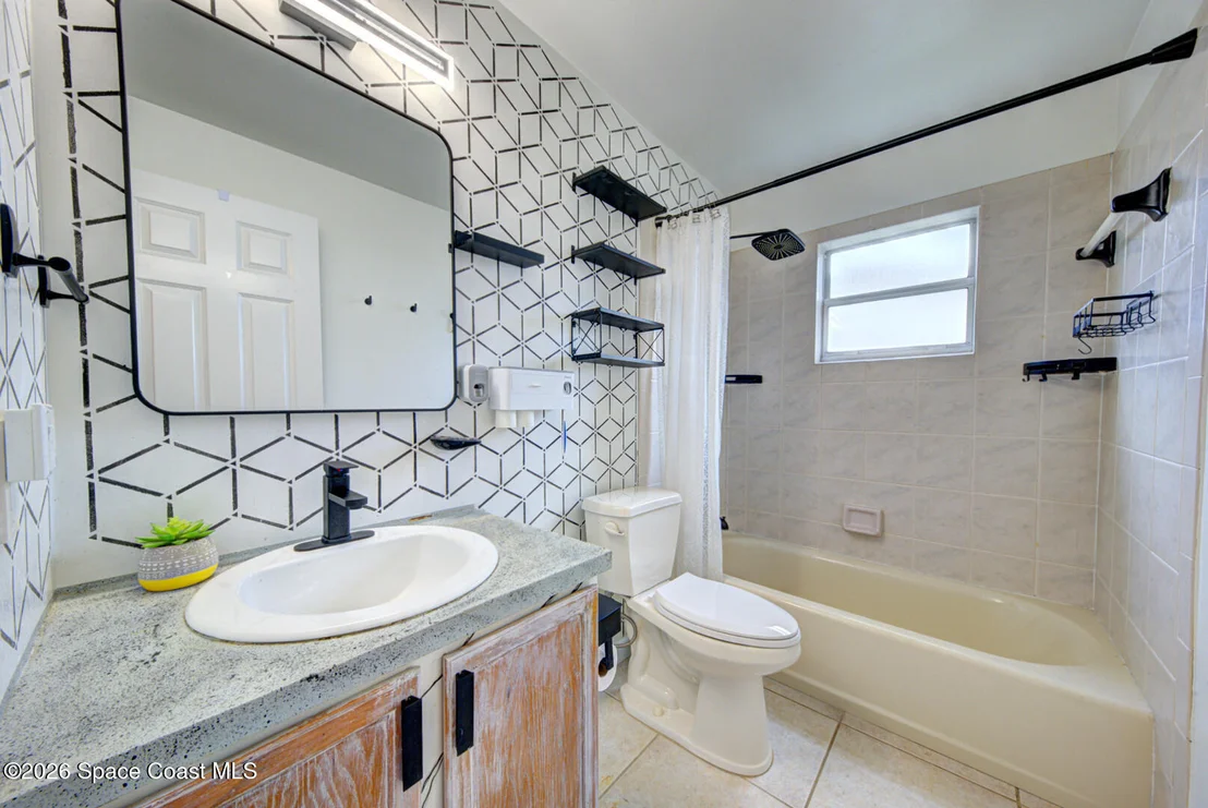 Photo of 1267 Circlewood Drive