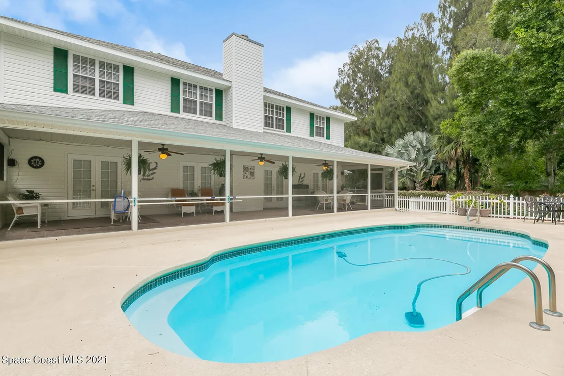 Photo of 2205 Pine Meadow Avenue