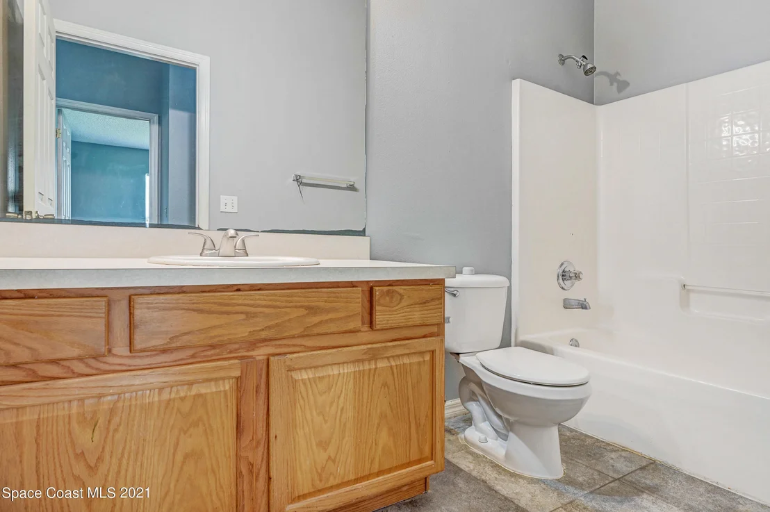 Photo of 2560 Stratford Pointe Drive