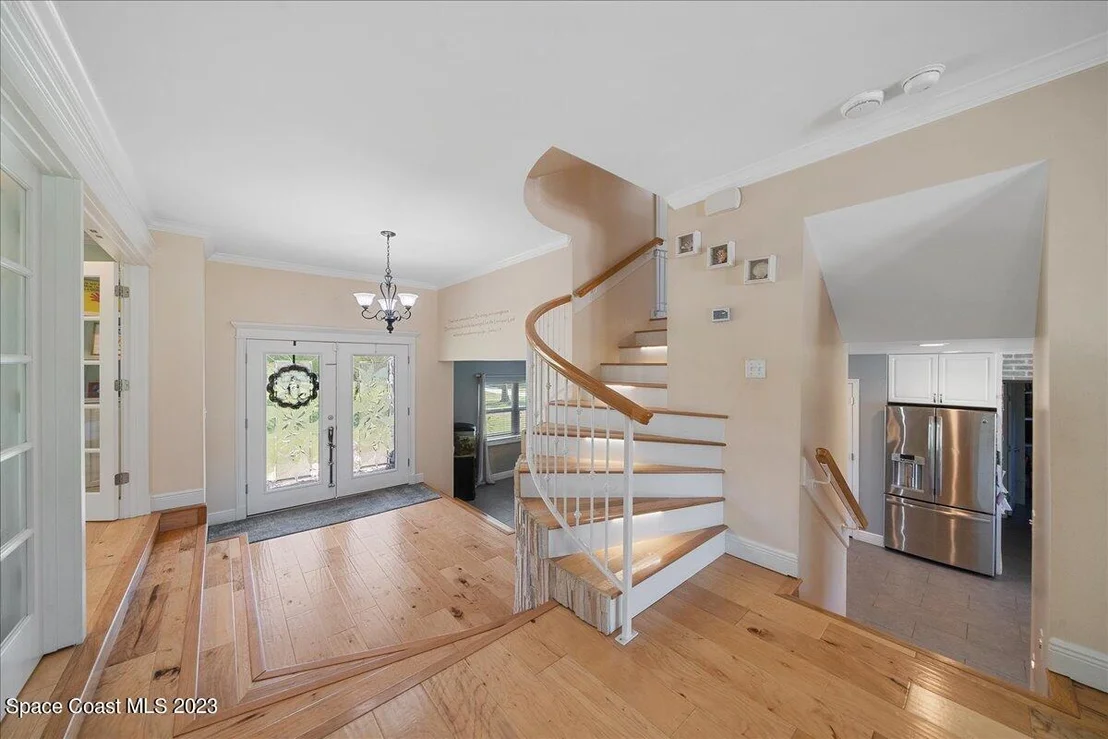 Photo of 8615 Sylvan Drive