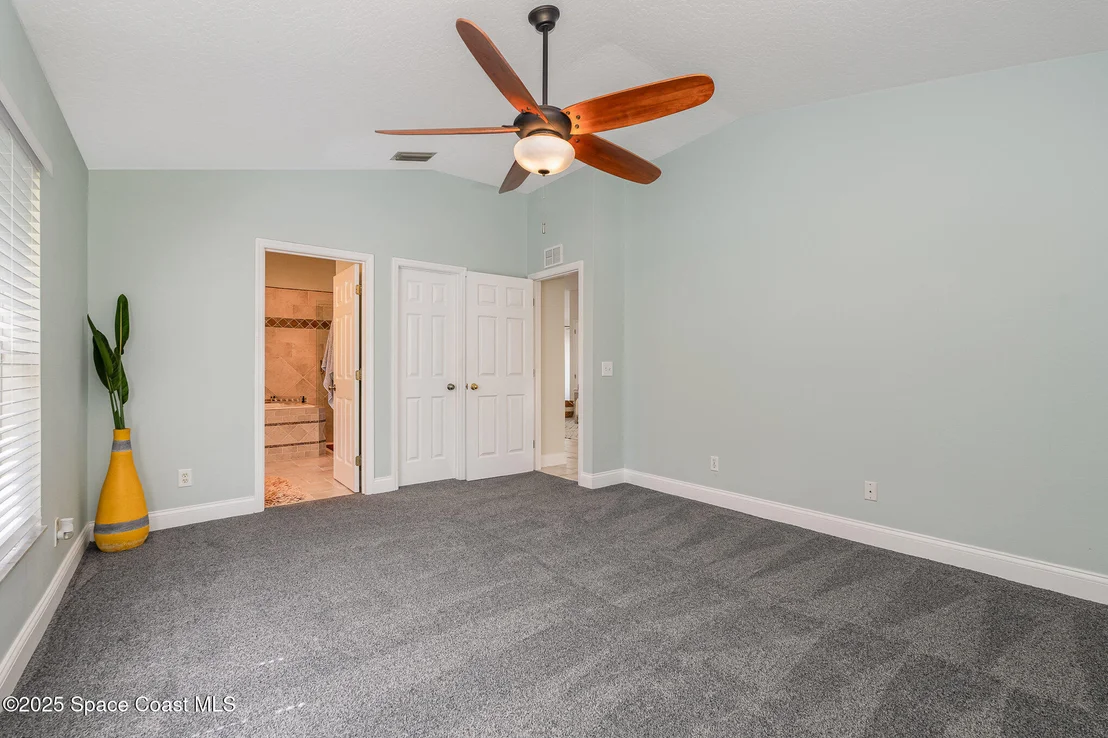 Photo of 915 Sedgewood Circle