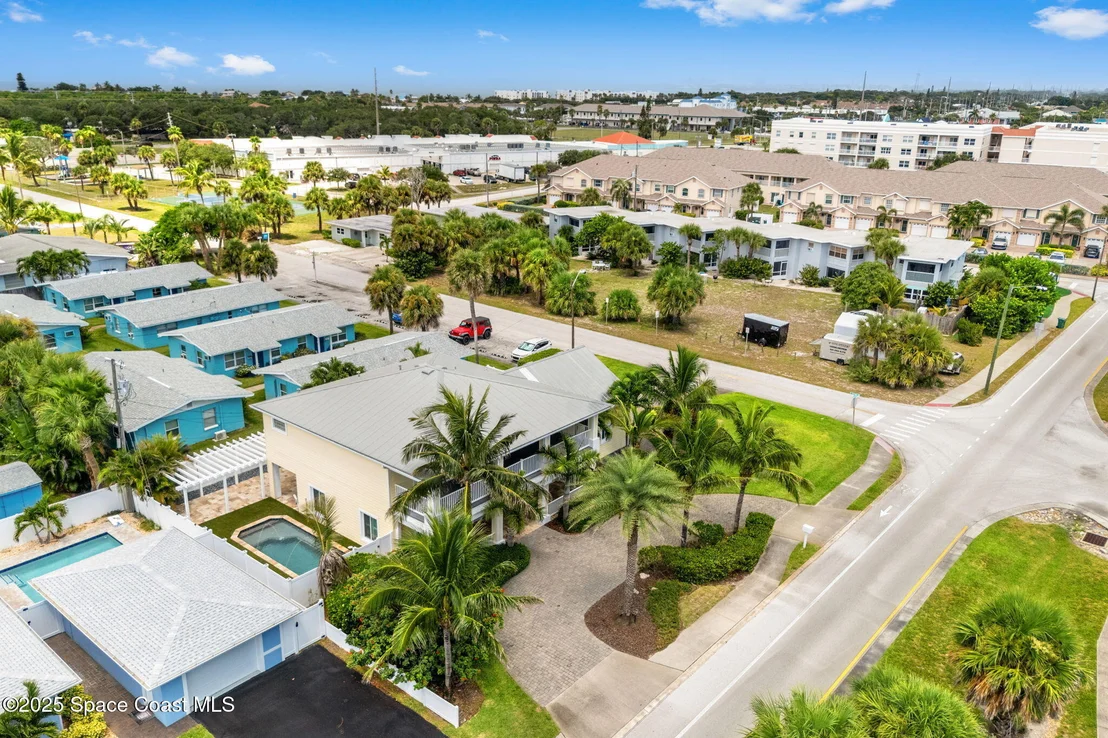 Photo of 5055 Ocean Beach Boulevard