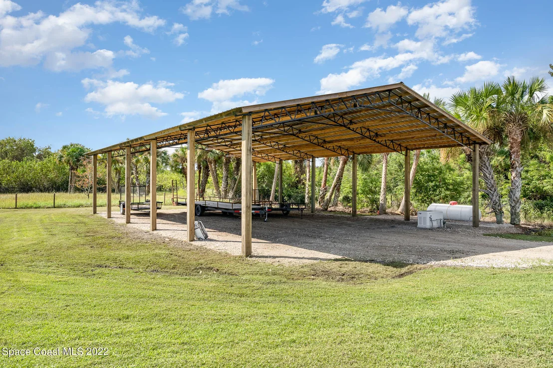 Photo of 3215 Lionel Road