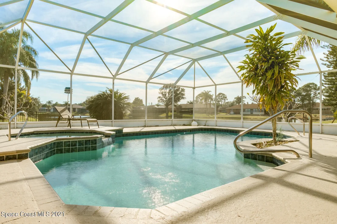 Photo of 160 Palm Circle