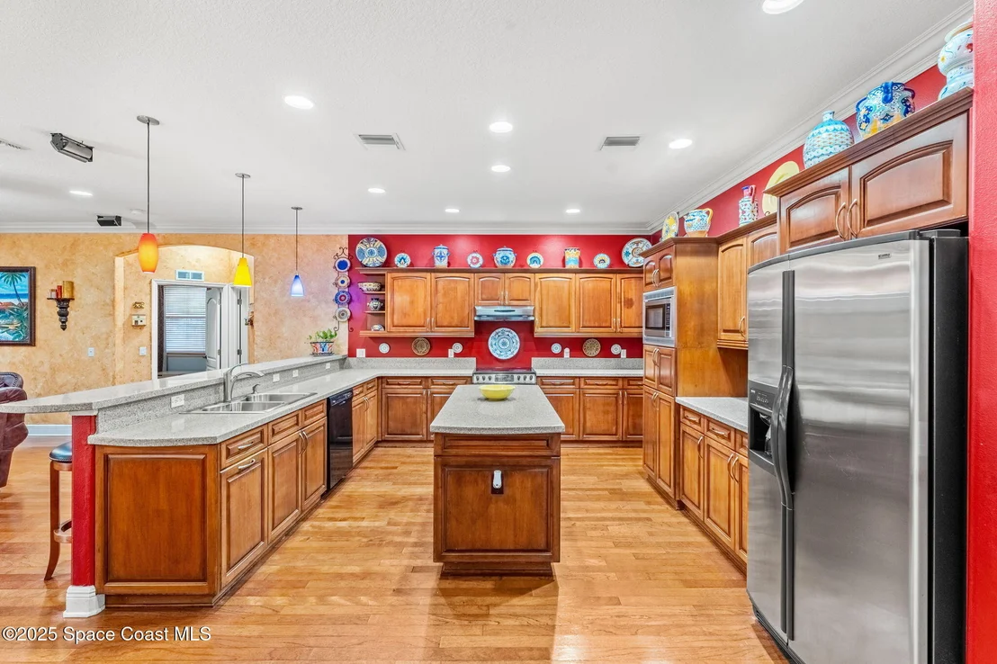 Photo of 4443 Long Lake Road