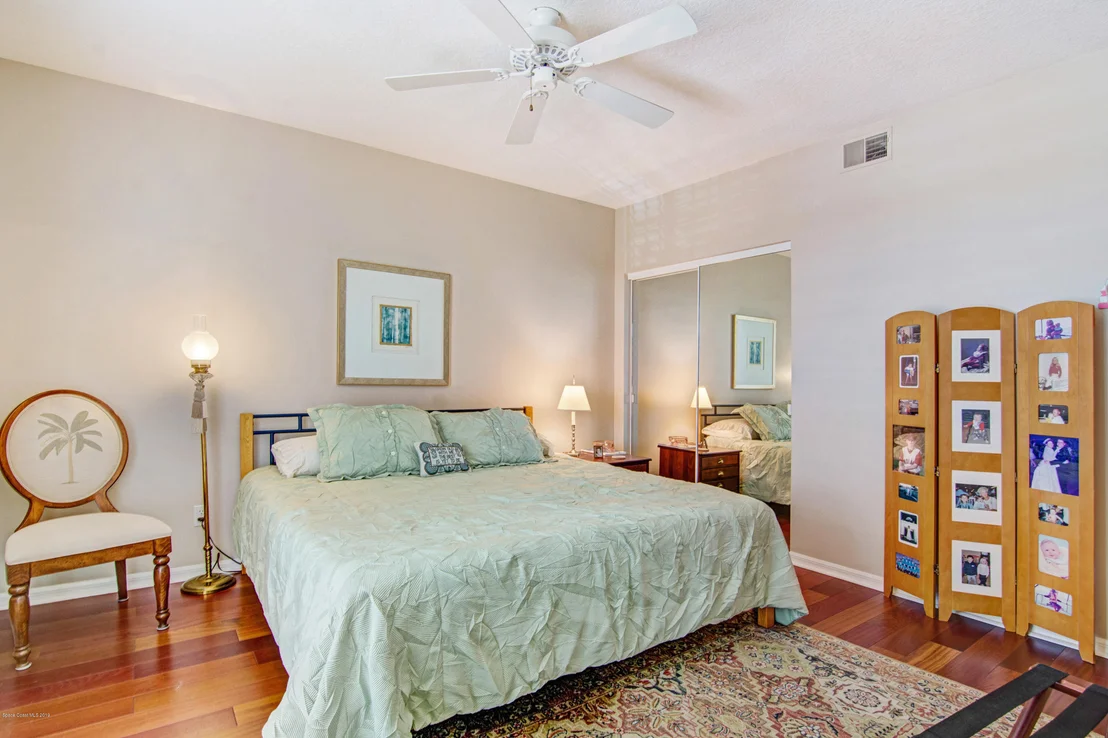 Photo of Unit 401B at 102 Riverside Drive