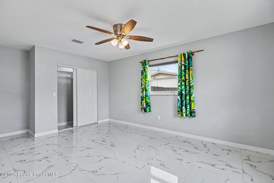 Photo of 3280 Ideal Avenue NE