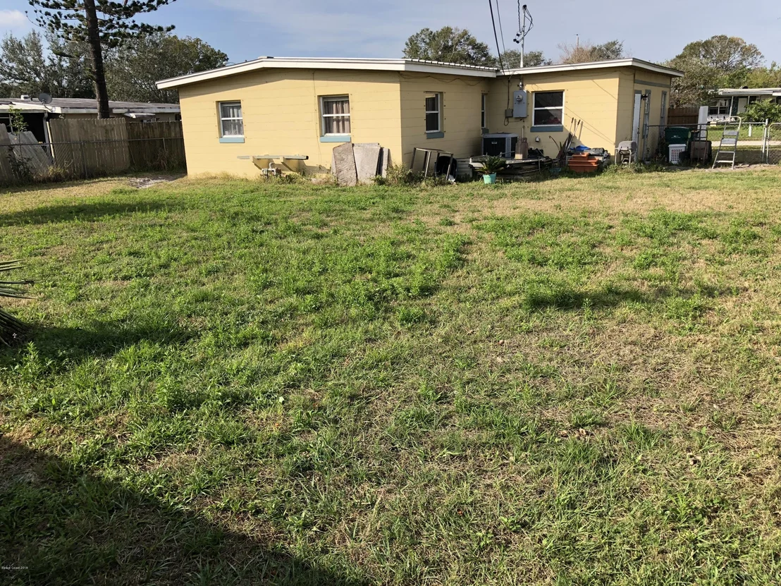 Photo of 1889 Cedarwood Drive