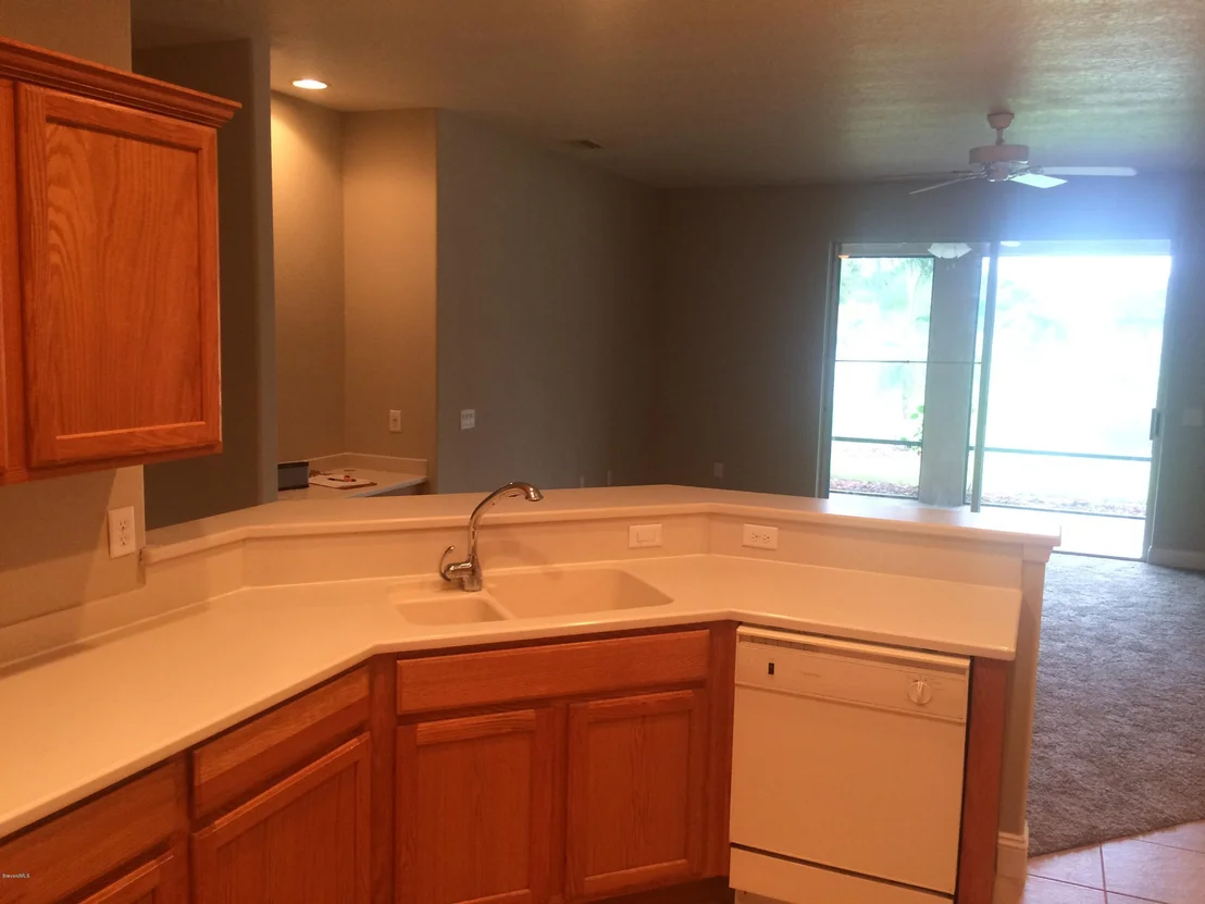 Photo of 1501 Bridgeport Circle