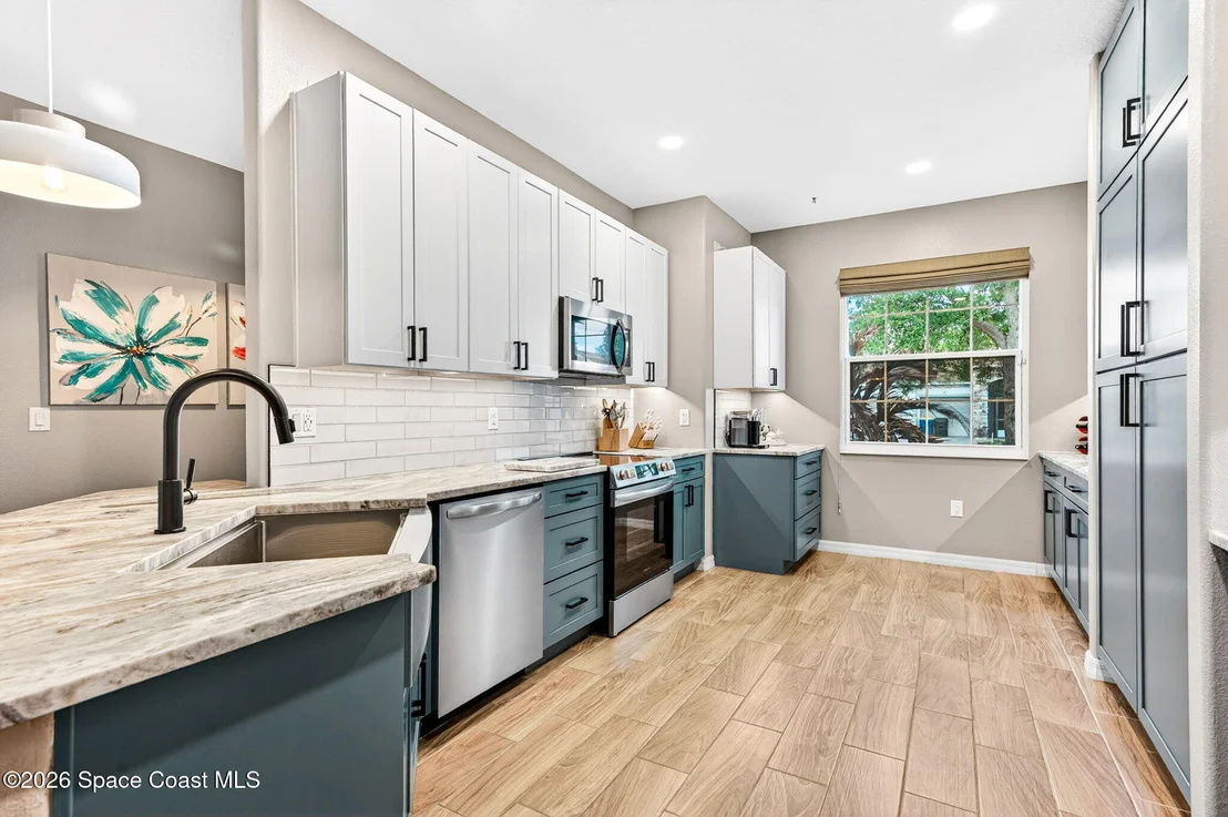 Photo of 1840 Bridgeport Circle