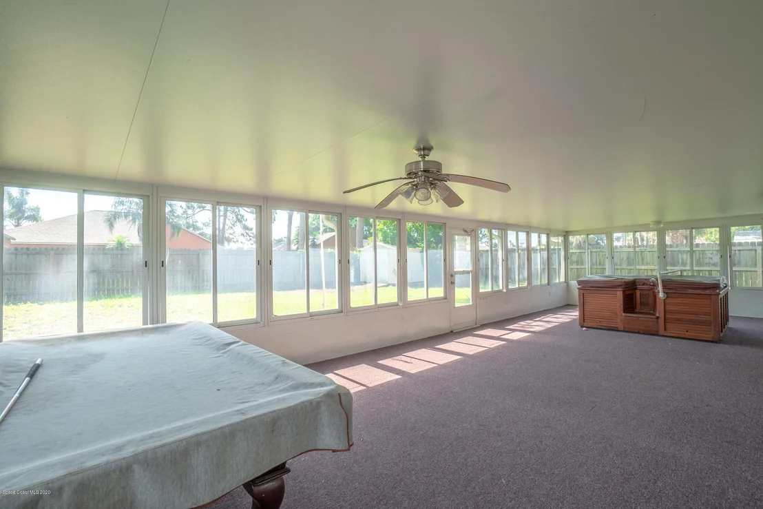 Photo of 6387 Cable Avenue