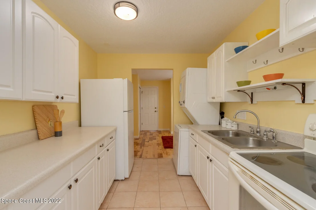 Photo of 536 Sunset Boulevard