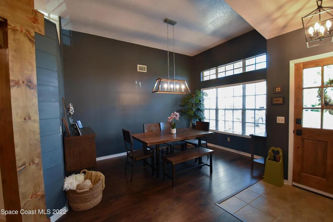 Photo of 2485 Bent Pine Street