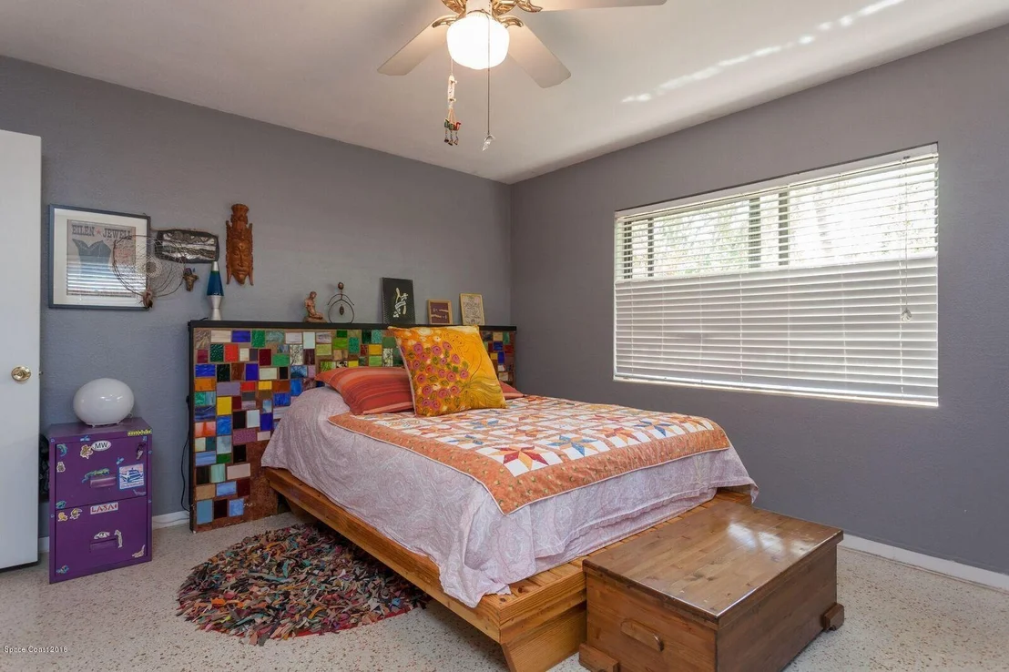 Photo of 1365 Bayshore Drive