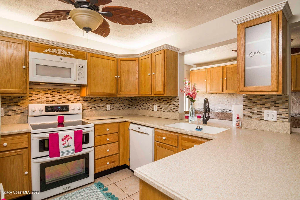 Photo of 4605 Robert Street