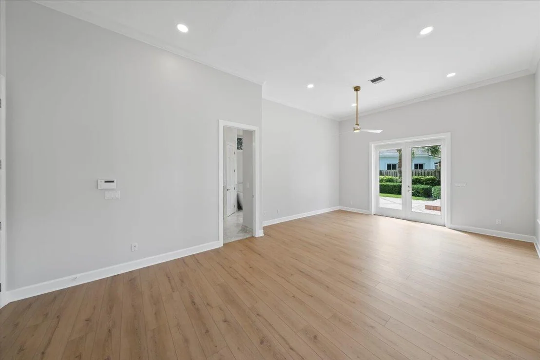 Photo of 405 Newport Drive