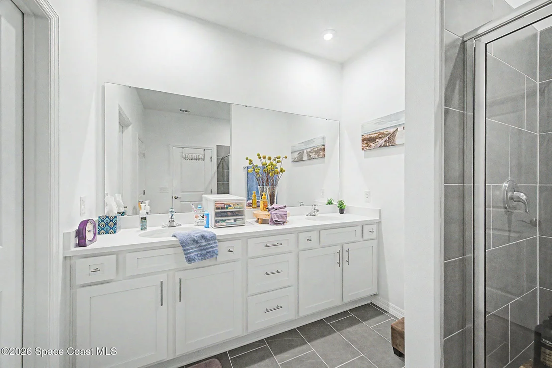Photo of 703 Rockaway Lane