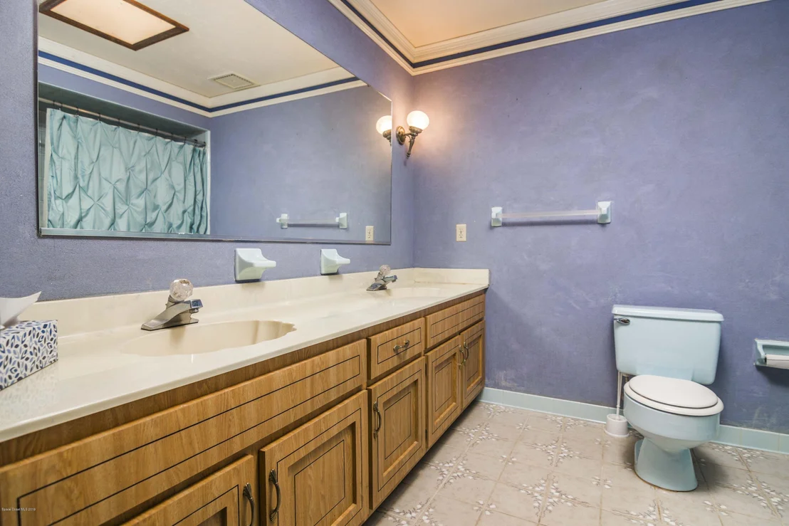 Photo of 6080 Seminole Street
