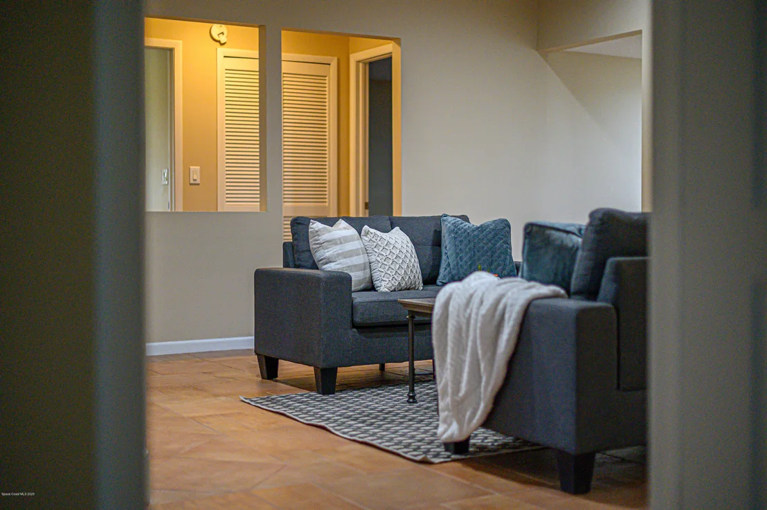 Photo of 1035 Park Ridge Place
