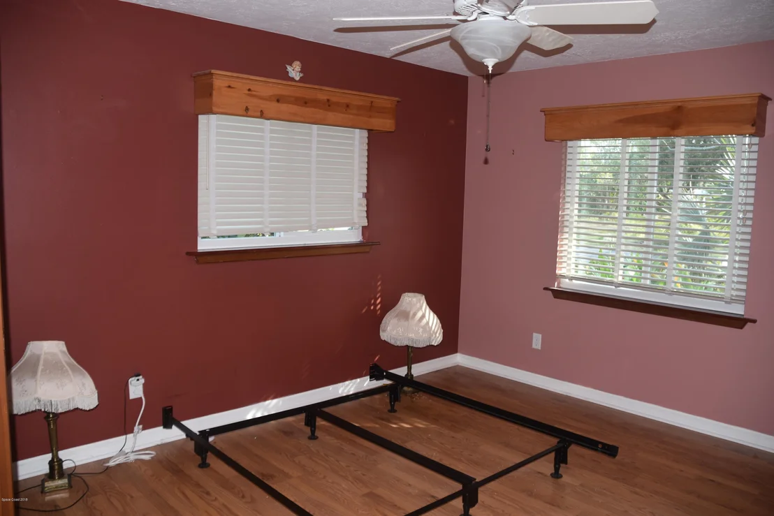 Photo of 220 Cocoa Avenue