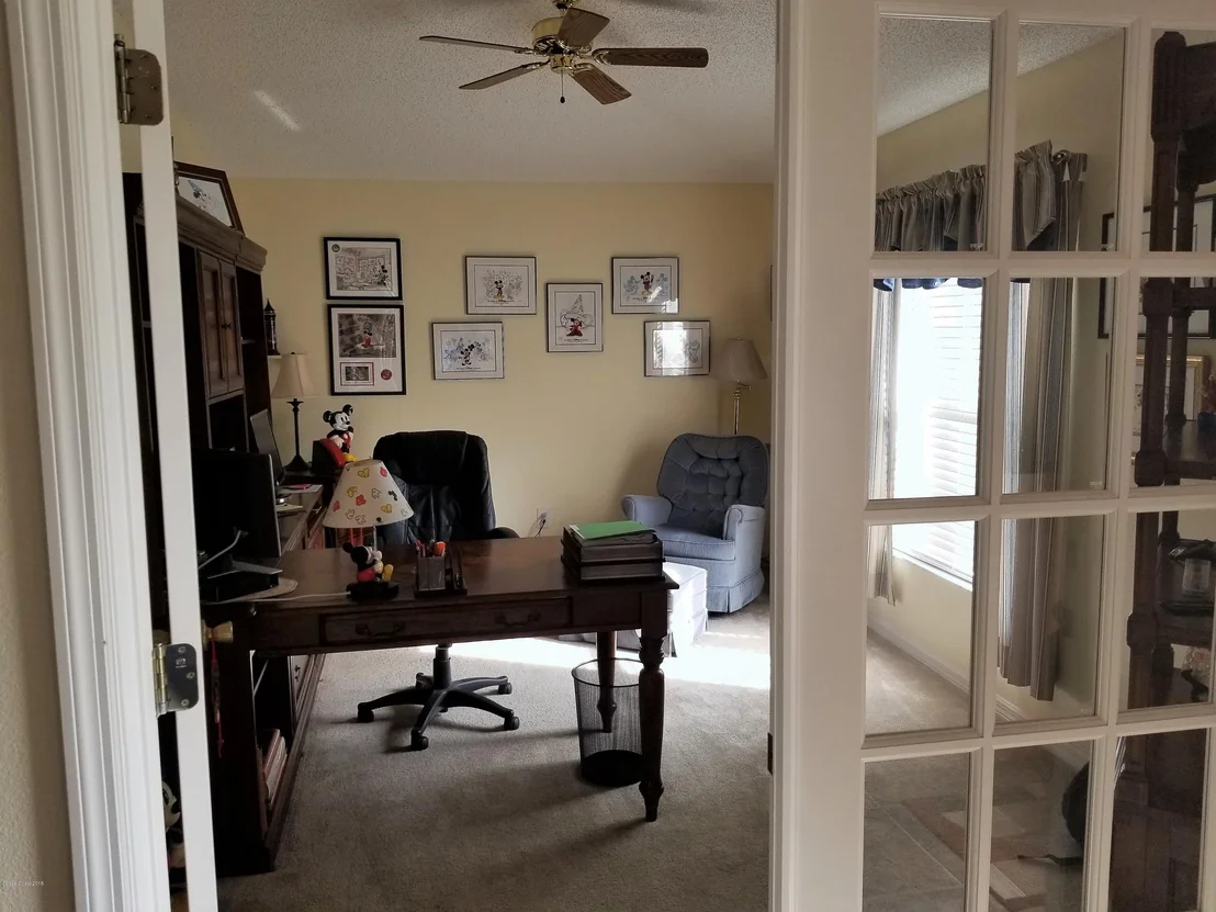 Photo of 2259 Cogan Drive SE