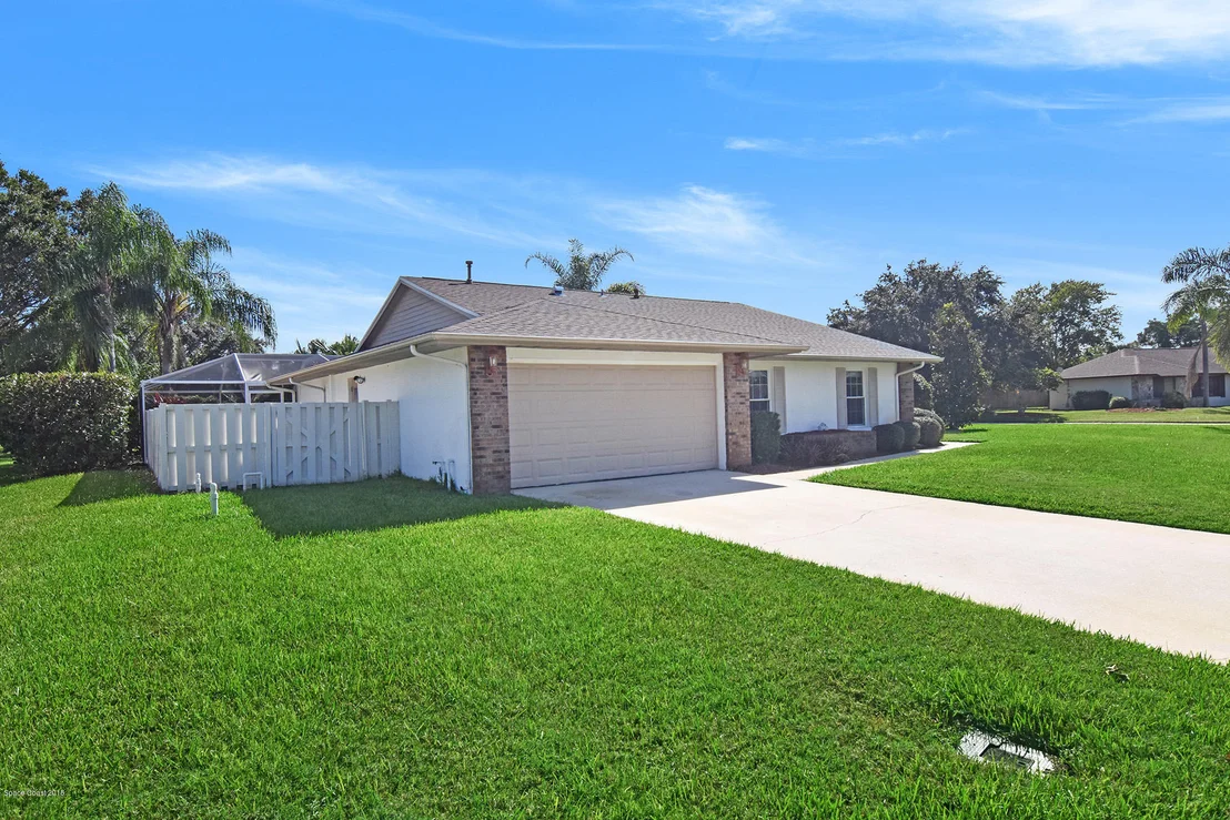 Photo of 1357 Bonaventure Drive