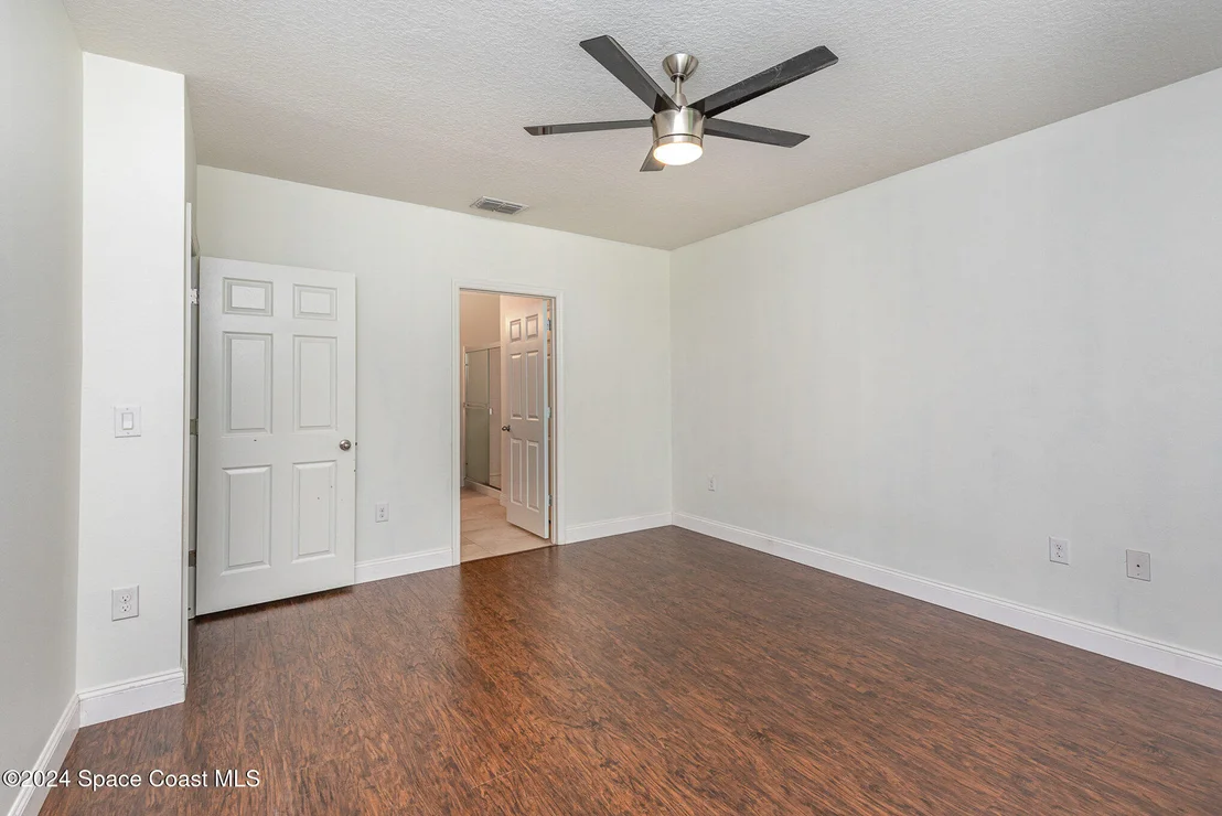 Photo of 2675 Falcon Lane