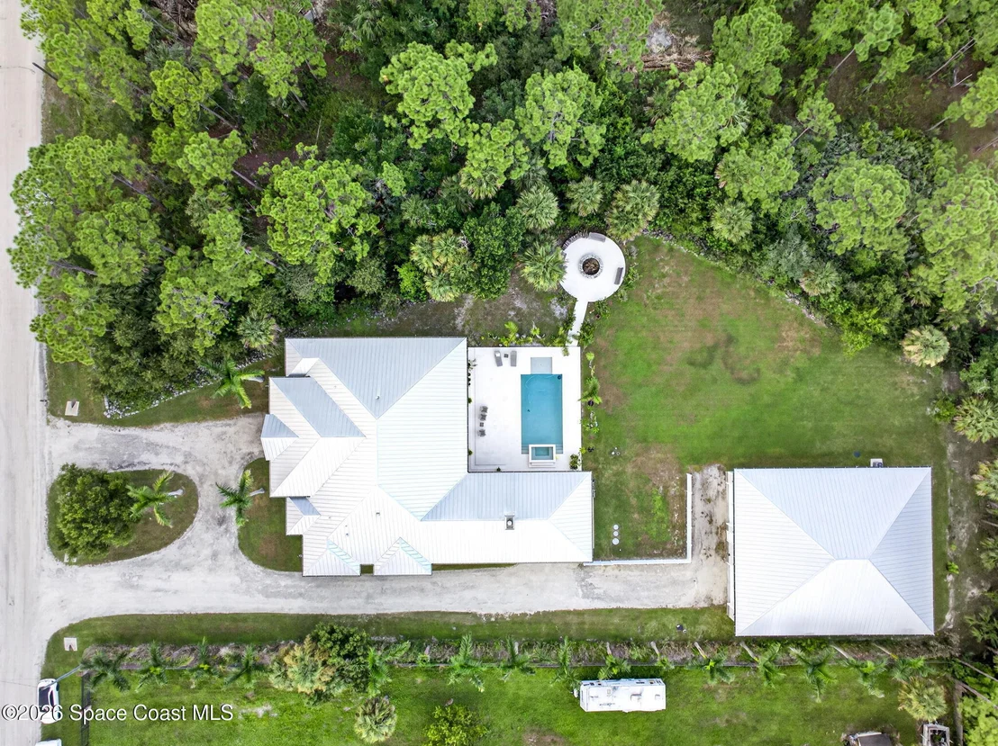 Photo of 3865 Reynolds Road