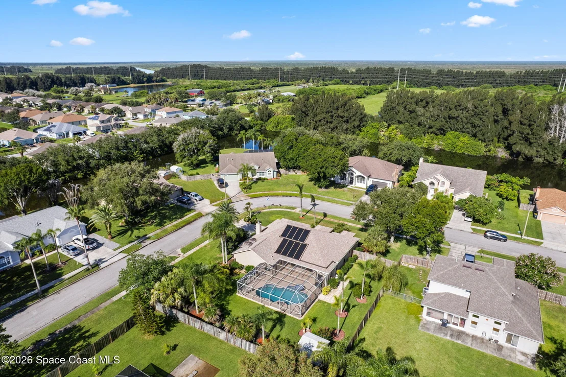 Photo of 1494 Wellington Circle