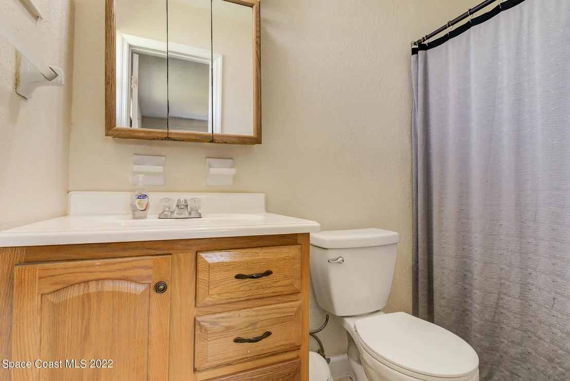Photo of 2561 Stratford Drive