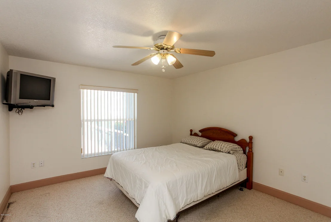 Photo of 5784 Newbury Circle