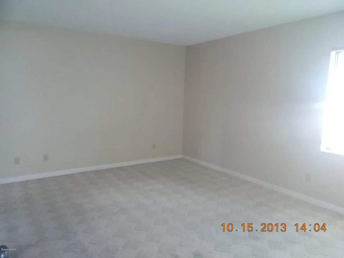 Photo of Unit 107 at 3213 Murrell Road