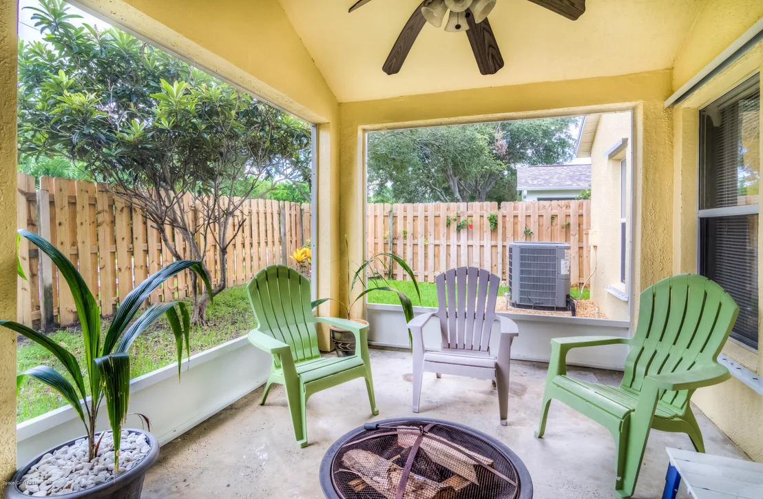 Photo of 2881 Saint James Lane
