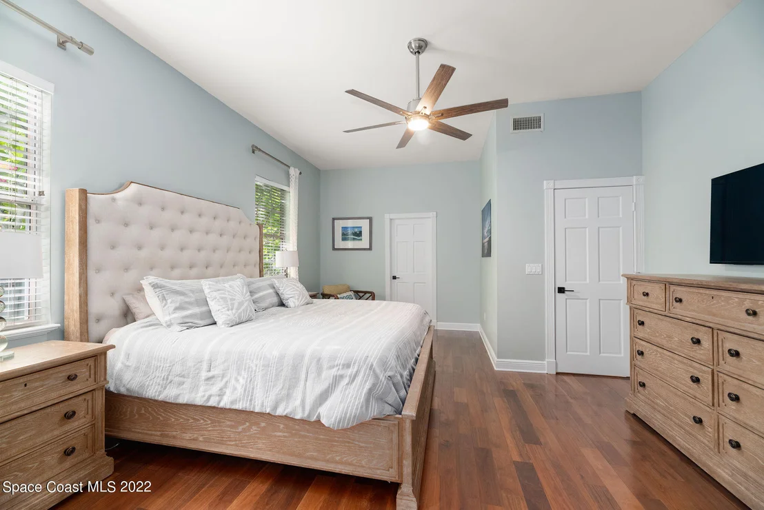Photo of 416 Riverview Lane