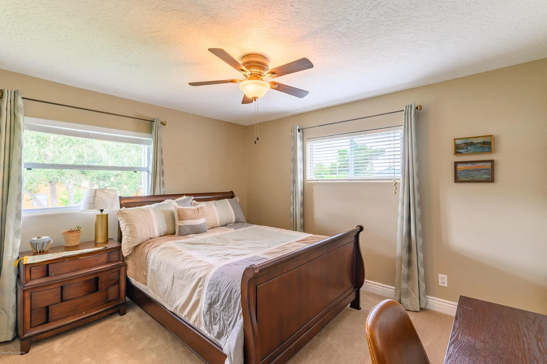 Photo of 133 Oakledge Drive
