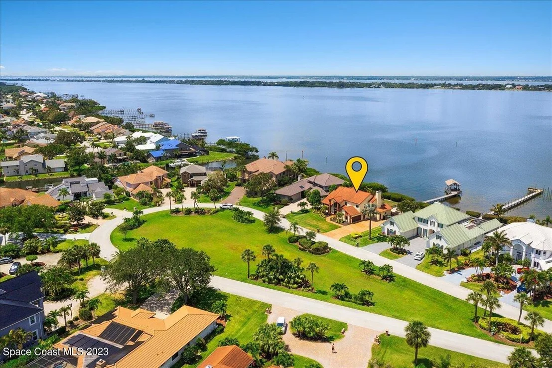 Photo of 544 Lanternback Island Drive