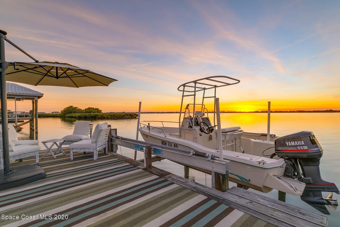 Photo of 466 Lanternback Island Drive