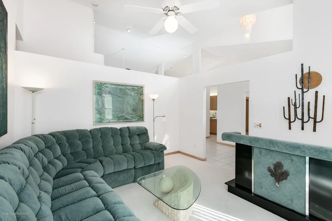 Photo of 582 Sanderling Drive