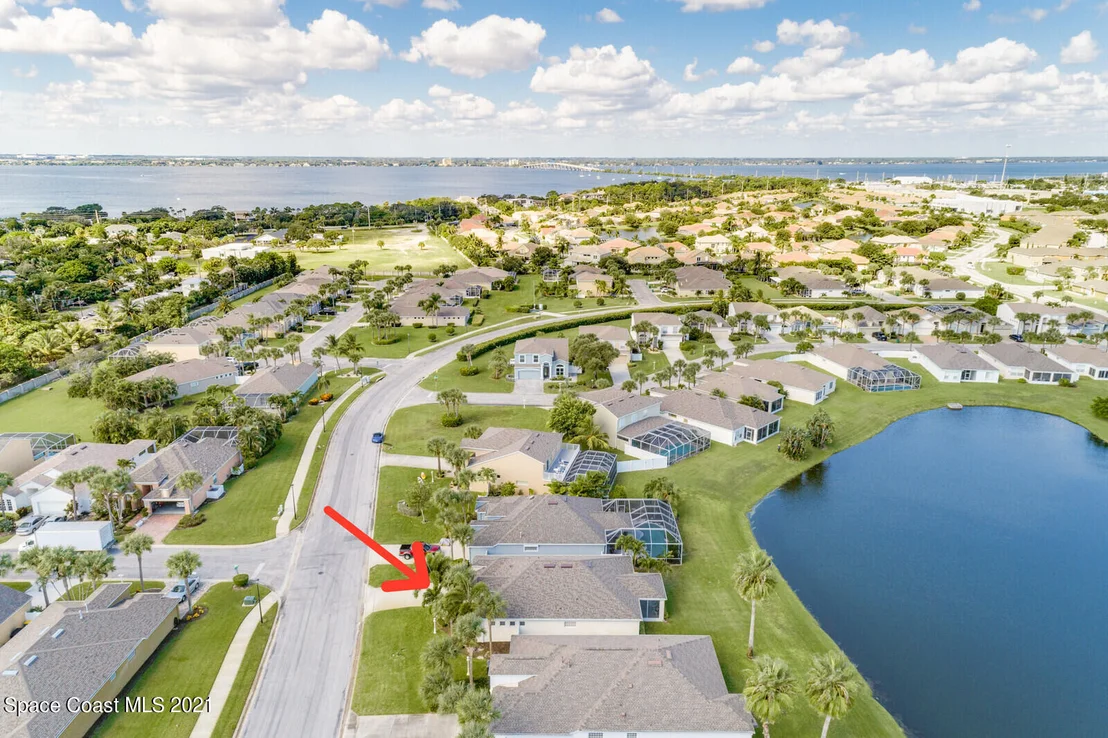 Photo of 332 Seafarer Circle