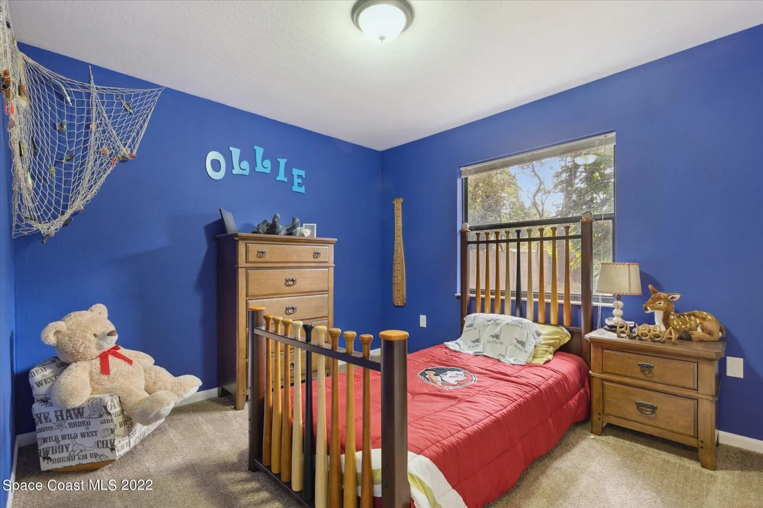 Photo of 5575 Graham Street