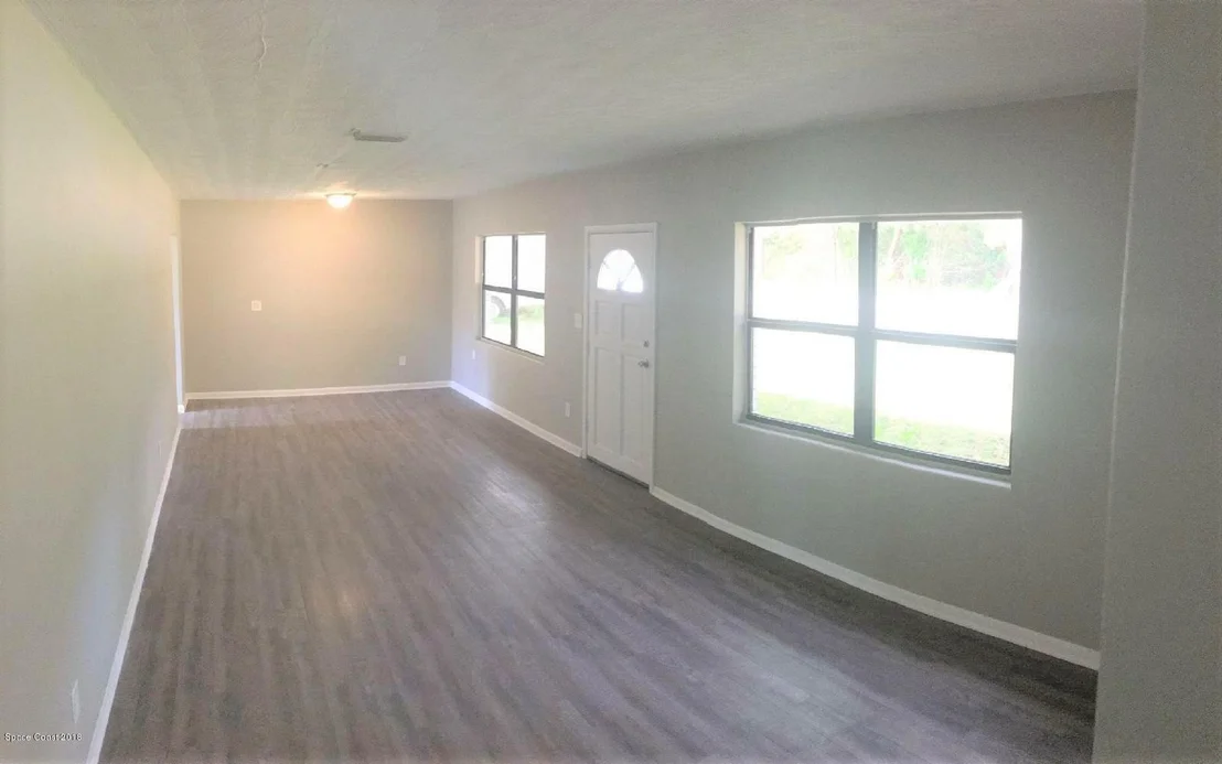 Photo of 196 Gray Road