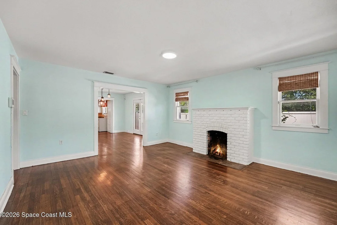 Photo of 640 Old Oak Street