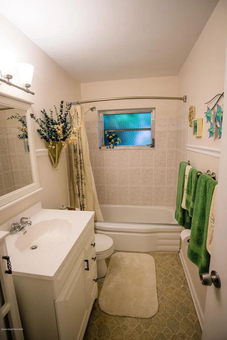 Photo of 114 Orchid Boulevard
