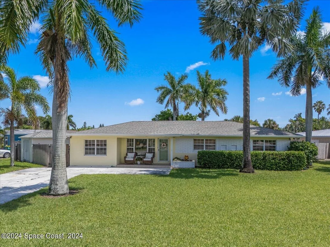 Photo of 711 2nd Avenue