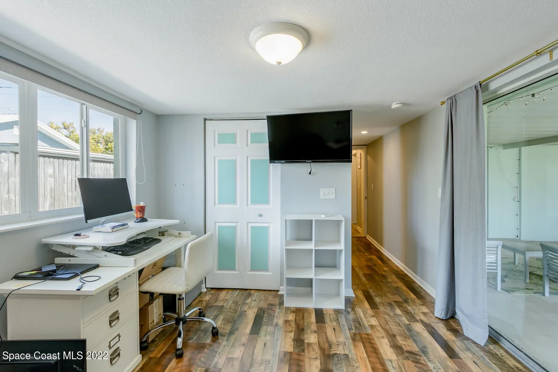 Photo of 505 Coral Drive