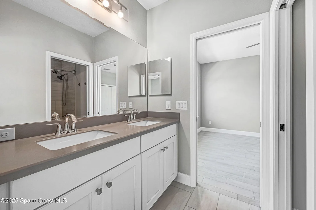 Photo of 2246 Pravny Lane