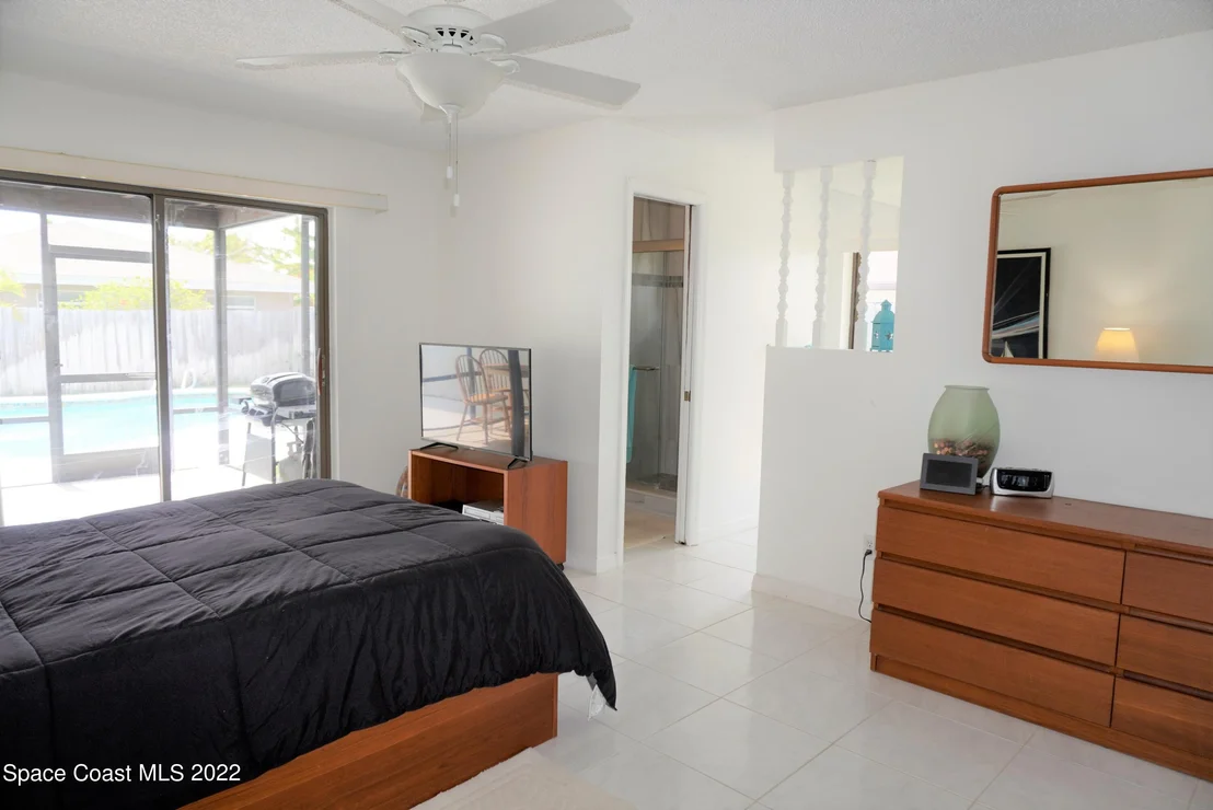 Photo of 710 Hibiscus Drive