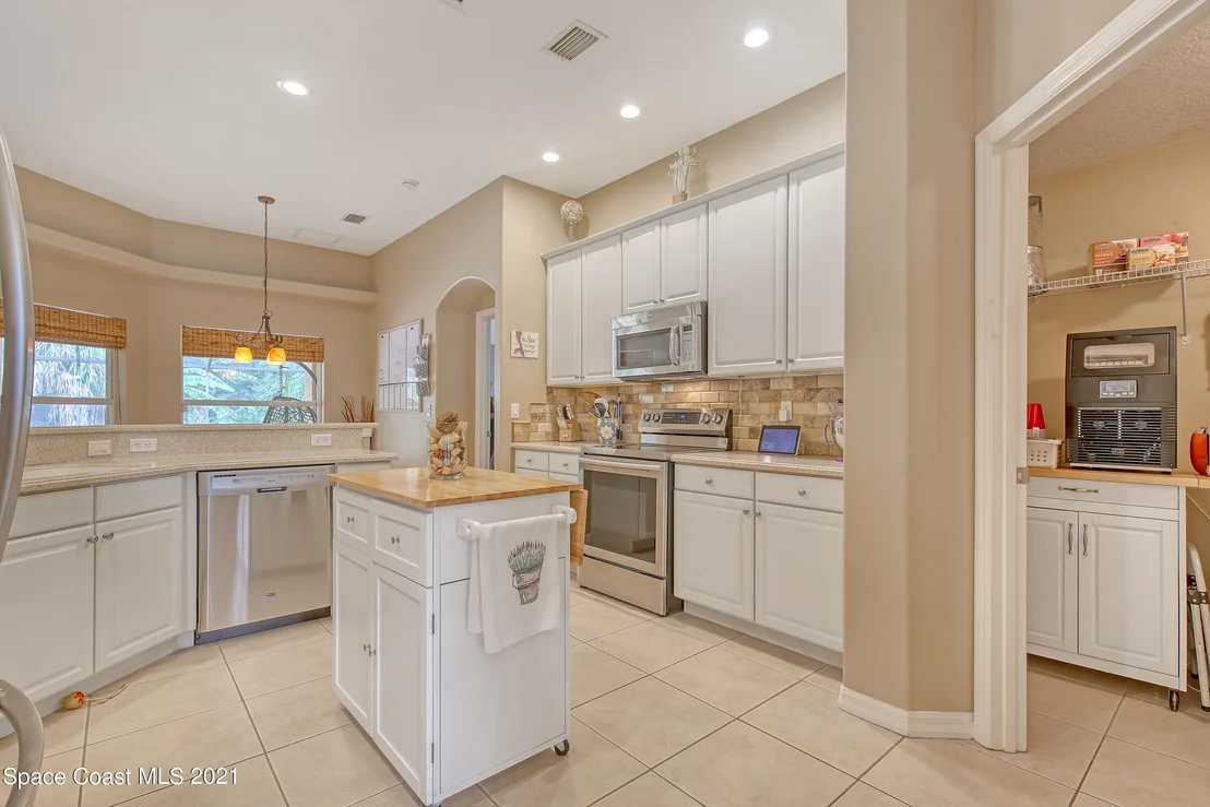 Photo of 3820 Waterford Drive
